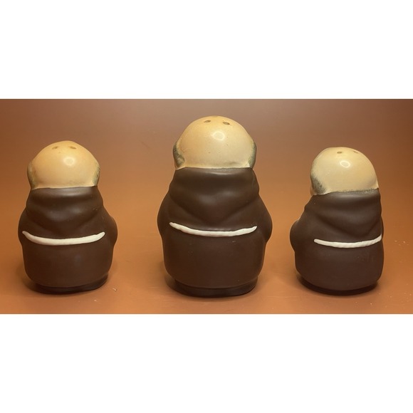 Vintage Goebel West Germany Friar Monk Brown Salt and Pepper Shakers - Picture 3 of 8